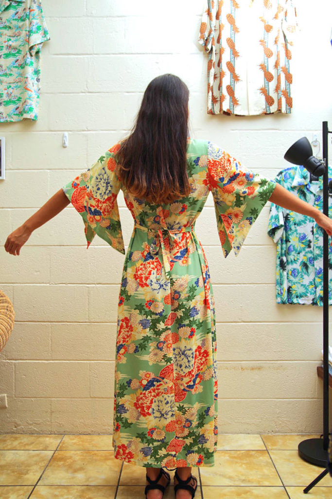 Nihon Green Holo Mu'u