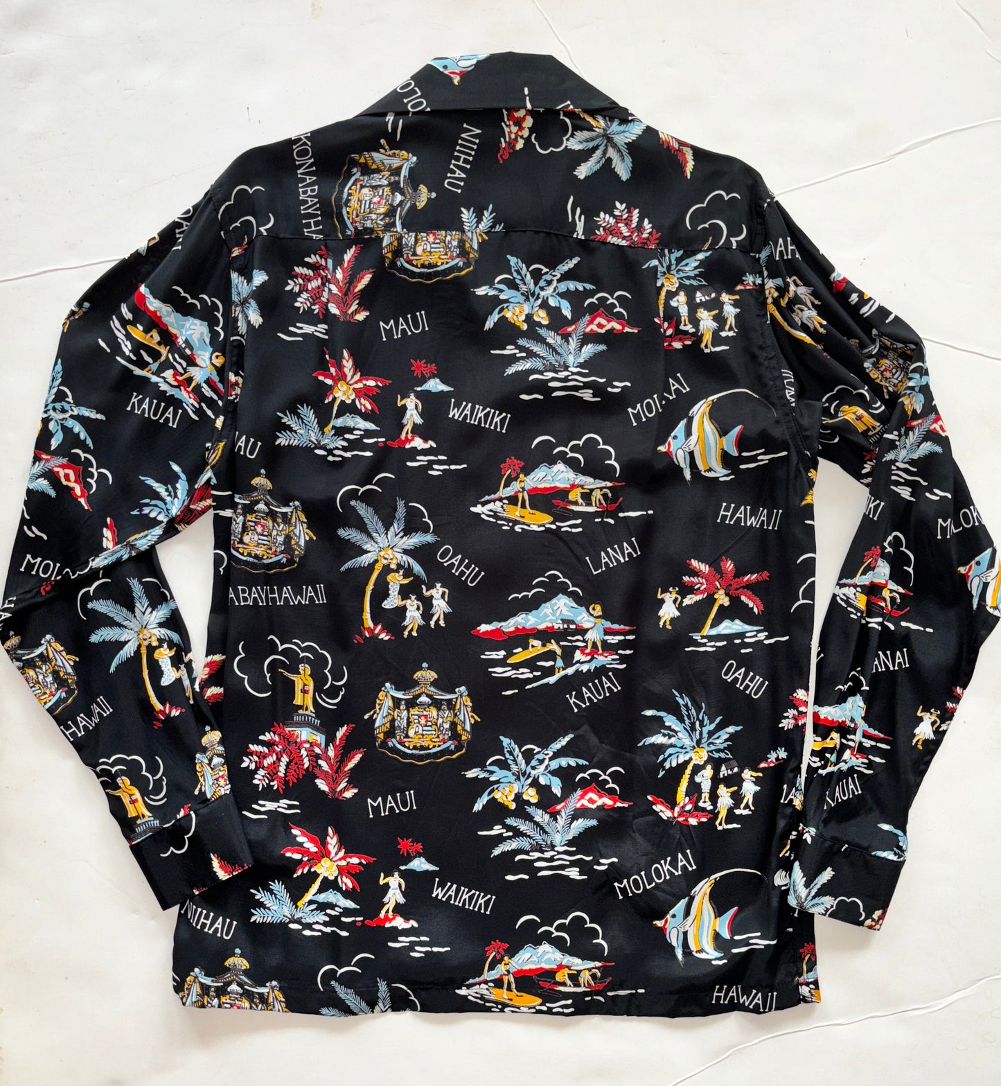 Hawaiian Island Black Long Sleeve