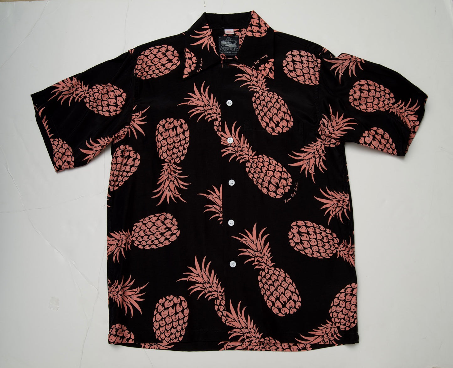 2017 Pineapple Black