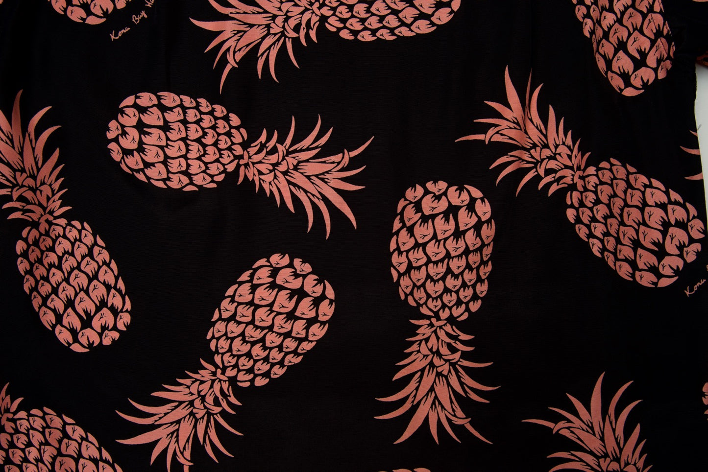 2017 Pineapple Black