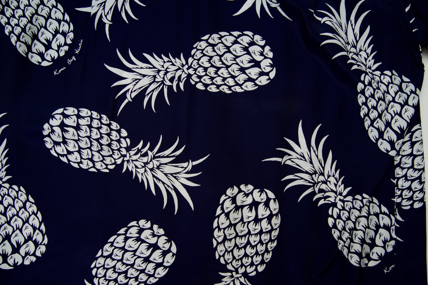 2017 Pineapple Navy