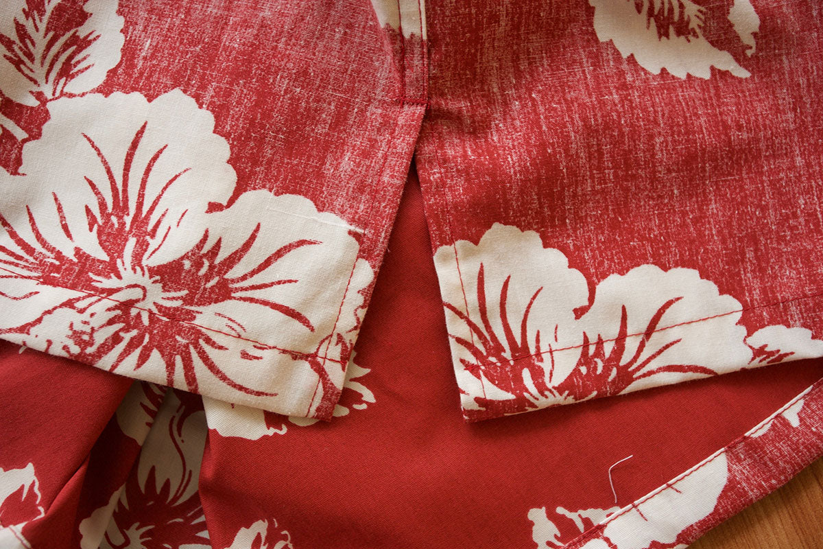 Cotton Hibiscus Pullover Red