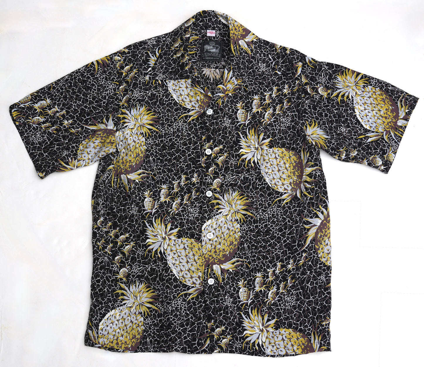 2026 Pineapple Black