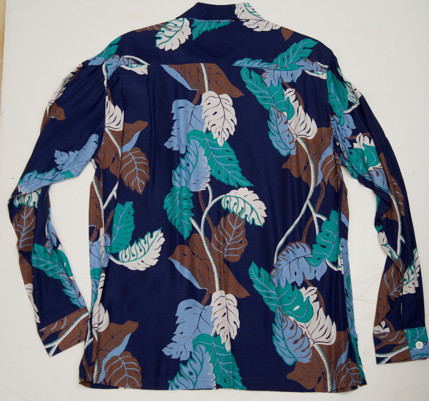 2017 Clift Model Navy Long Sleeve